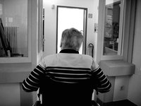 Aangepaste kleding een uitkomst bij dementie en Alzheimer patiënten??