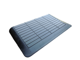 Rubberen drempelhulp 65mm x 520mm x 900mm met schuine zijvlakken (6,5 cm)